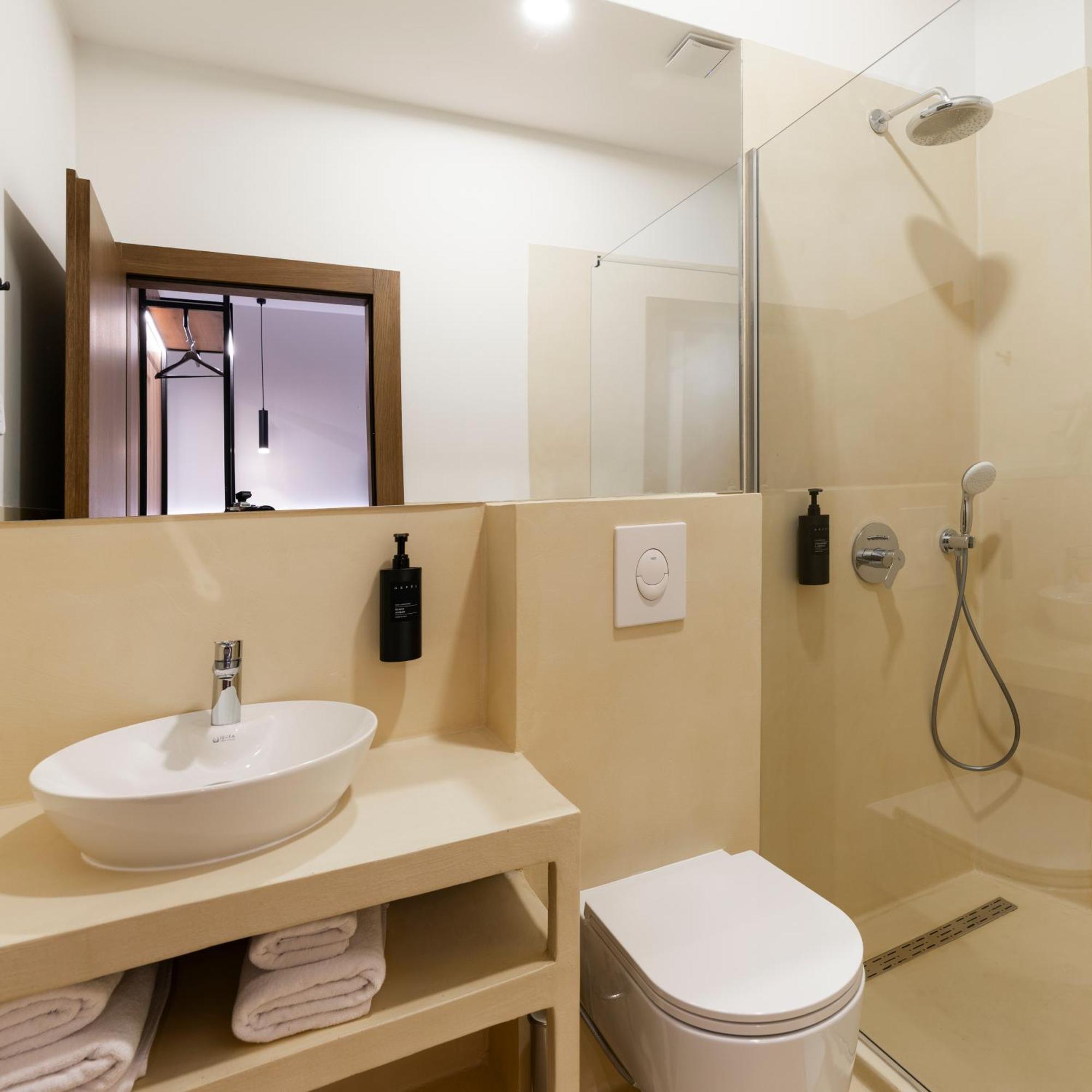 Star Hill Hotel Priştine Dış mekan fotoğraf