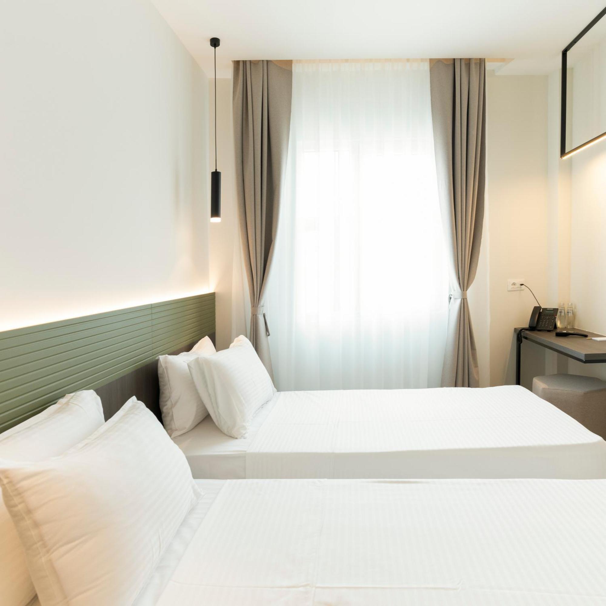 Star Hill Hotel Priştine Dış mekan fotoğraf